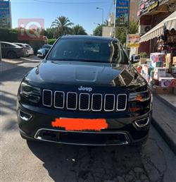 جیپ گراند شیرۆکی